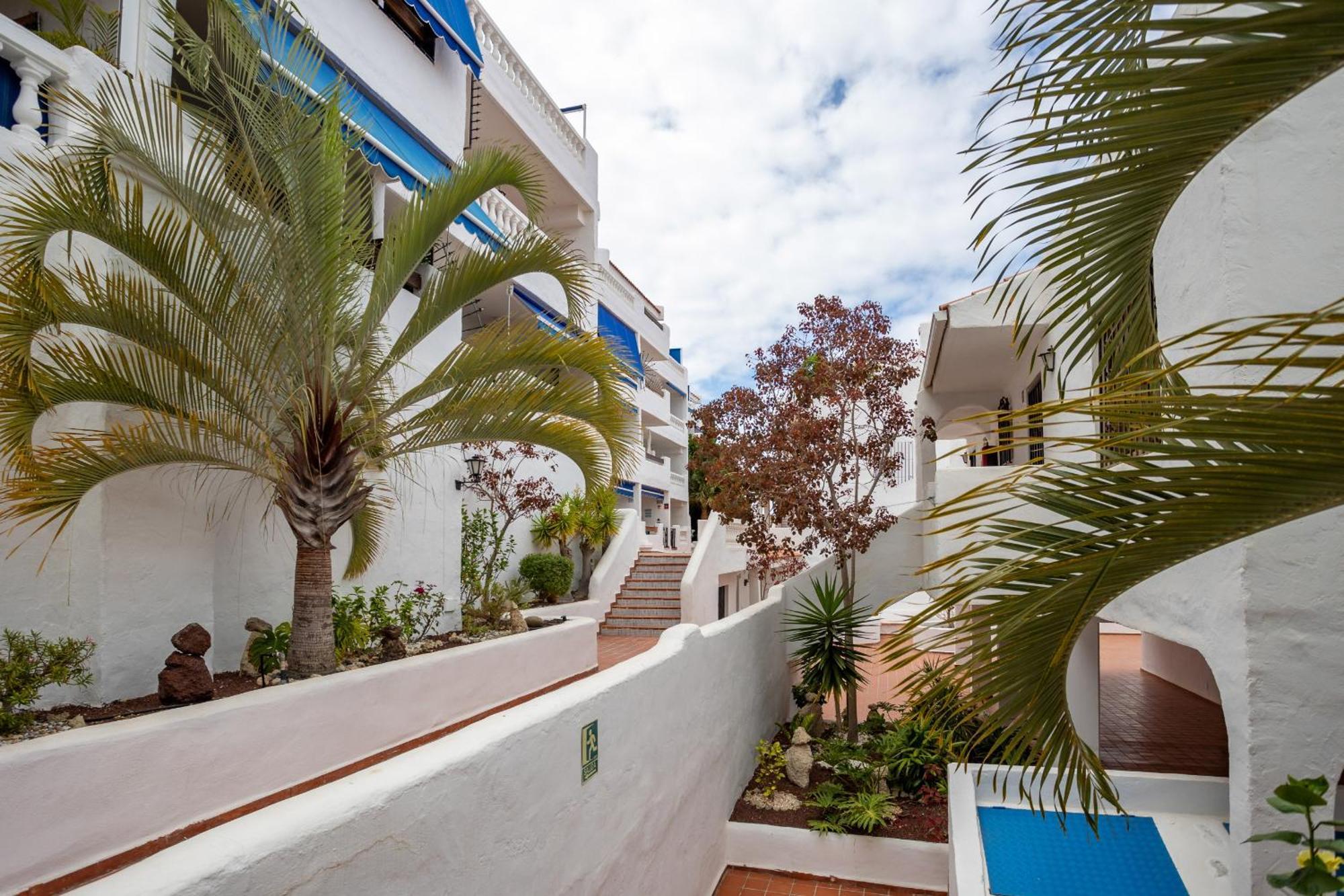 Cozy Port Royal Margot Sunset View Home By Lovetenerife Лос Кристианос Экстерьер фото